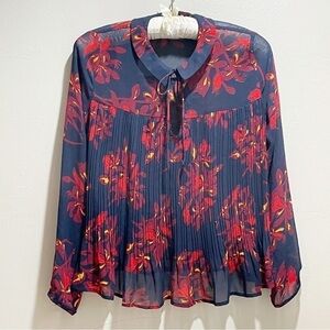 GRACE & MILA Women’s Navy Red Floral Chiffon Pleated Long Sleeve Blouse Size M